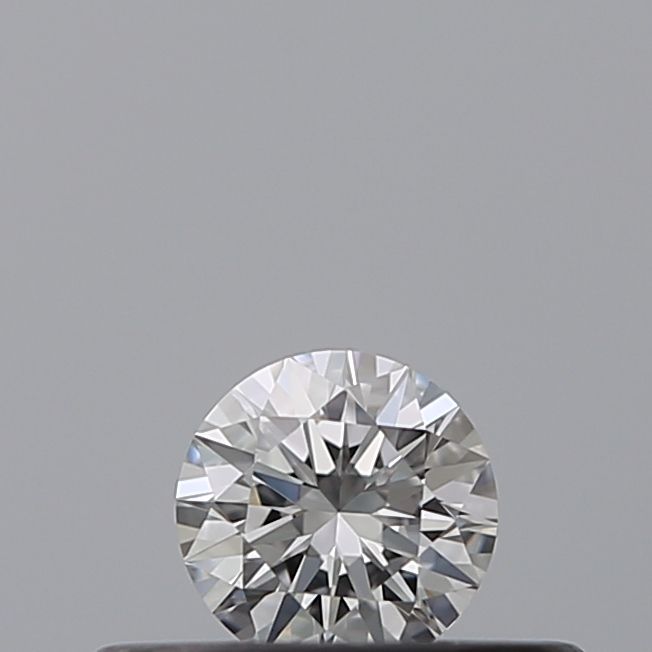 0.18 Carat Round Diamond E VVS2