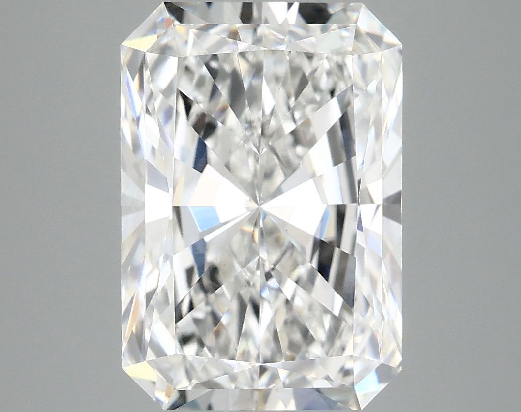 4.91 ct. radiant Lab Grown Diamond front image