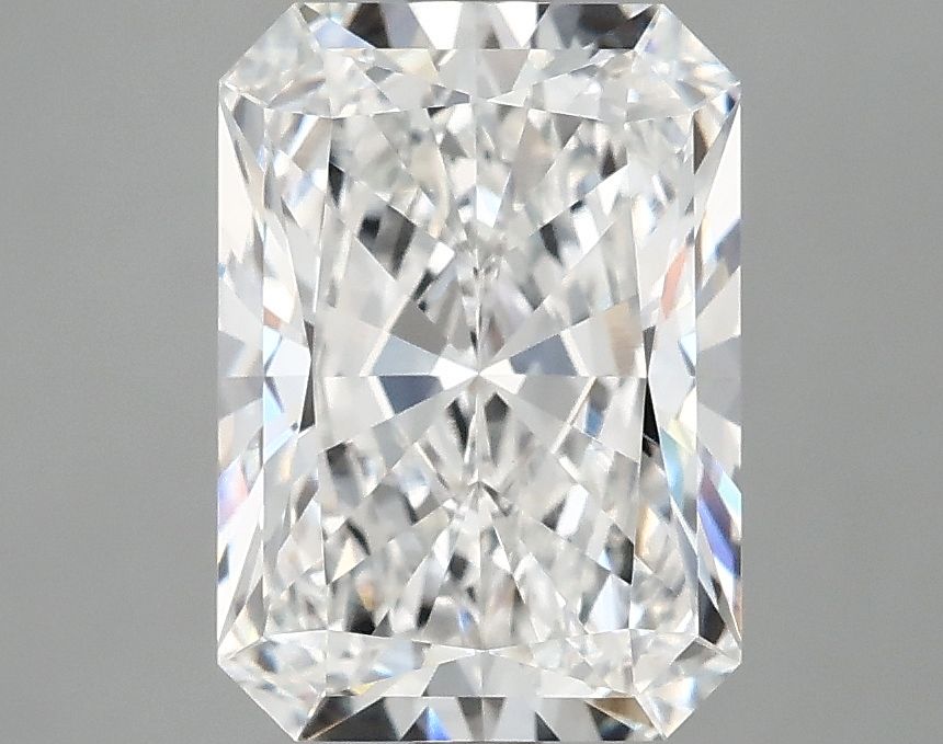 3.09 ct. radiant Lab Grown Diamond front image