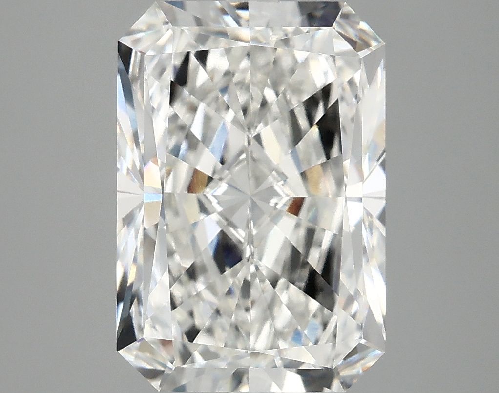 4.90 ct. radiant Lab Grown Diamond front image