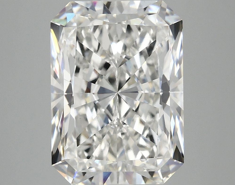 4.84 ct. radiant Lab Grown Diamond front image