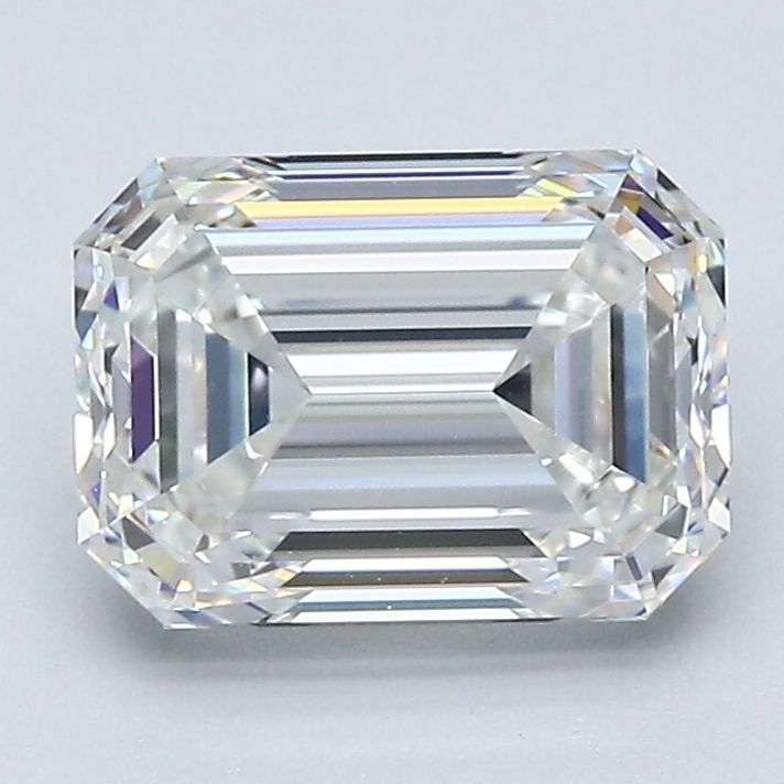 2.51 ct Emerald diamond