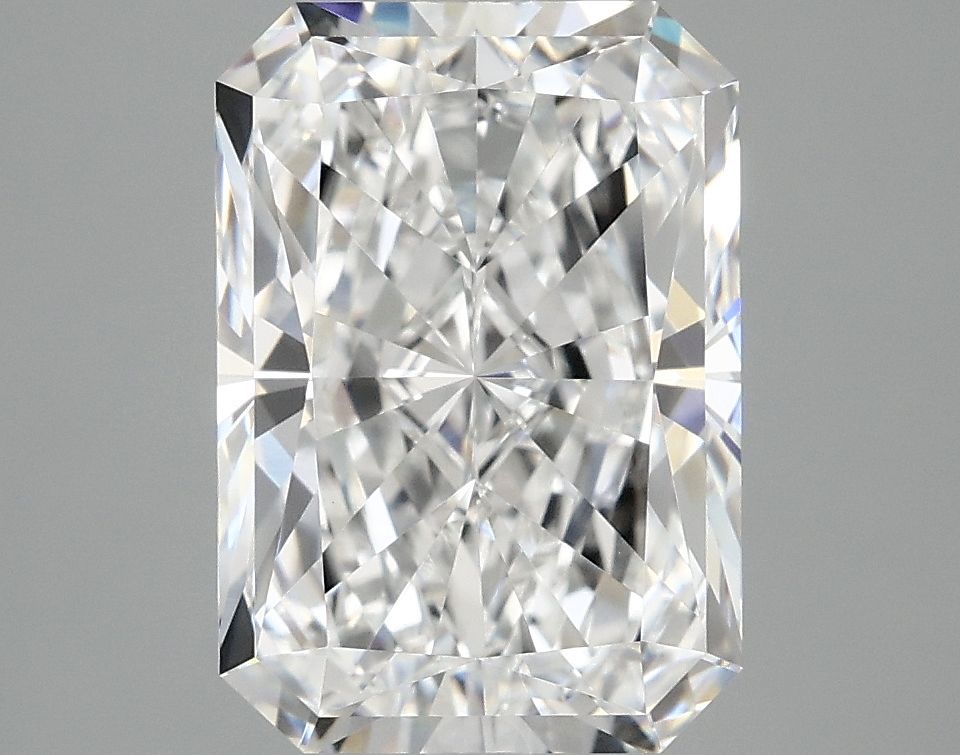 4.02 ct. radiant Lab Grown Diamond front image
