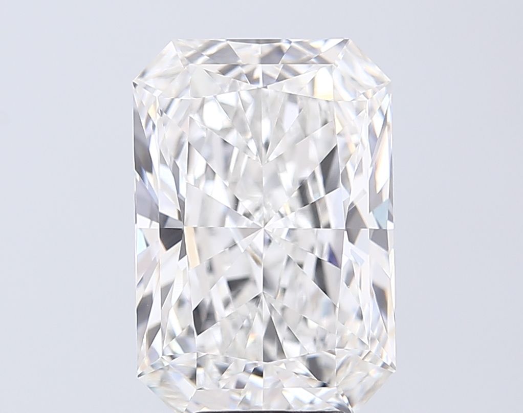 6.09 ct. radiant Lab Grown Diamond front image