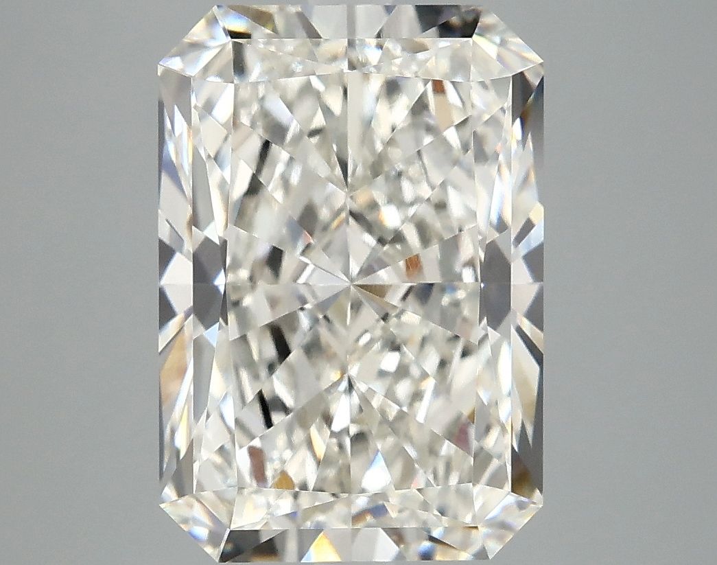 4.90 ct. radiant Lab Grown Diamond front image