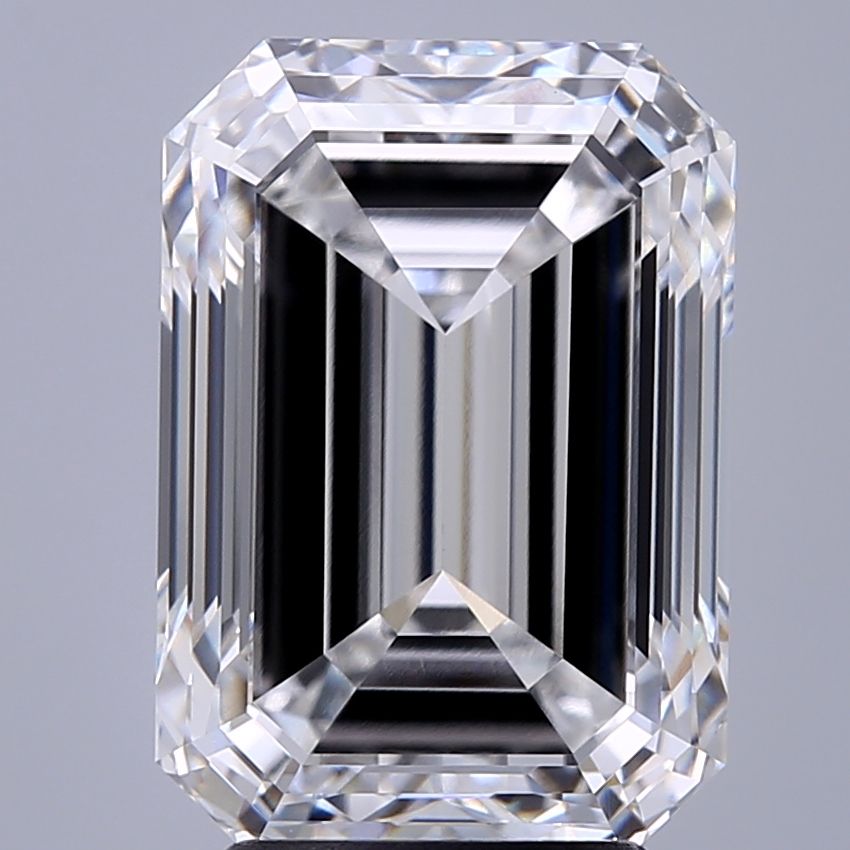 5.05 ct. emerald Lab Grown Diamond front image