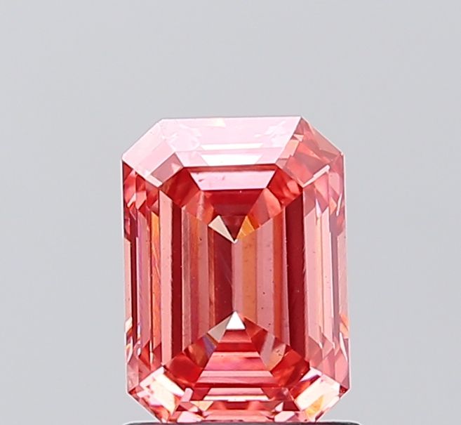 1.55 ct. emerald Lab Grown Diamond front image