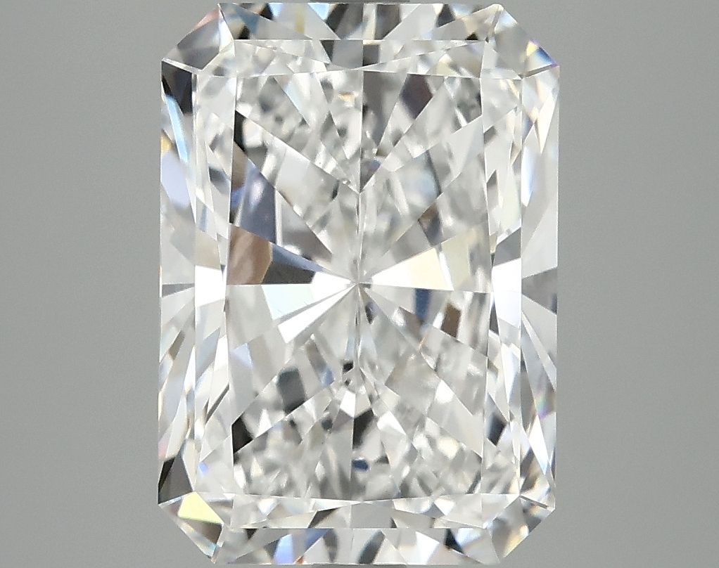 5.05 ct. radiant Lab Grown Diamond front image