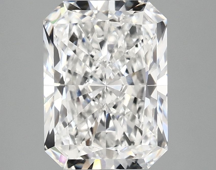 2.89 ct. radiant Lab Grown Diamond front image