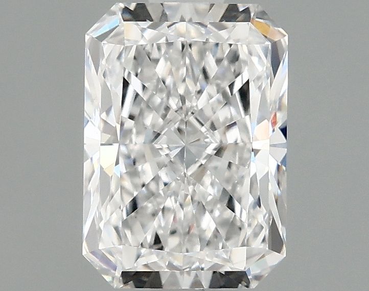 1.04 ct. radiant Lab Grown Diamond front image