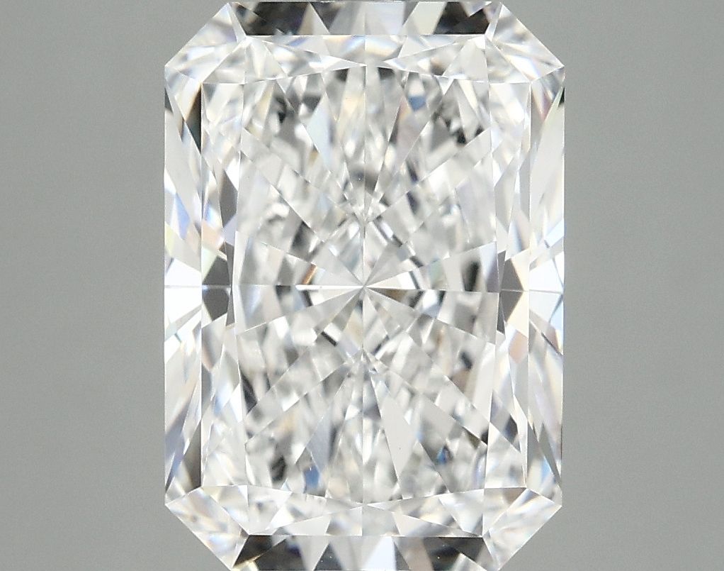 4.02 ct. radiant Lab Grown Diamond front image