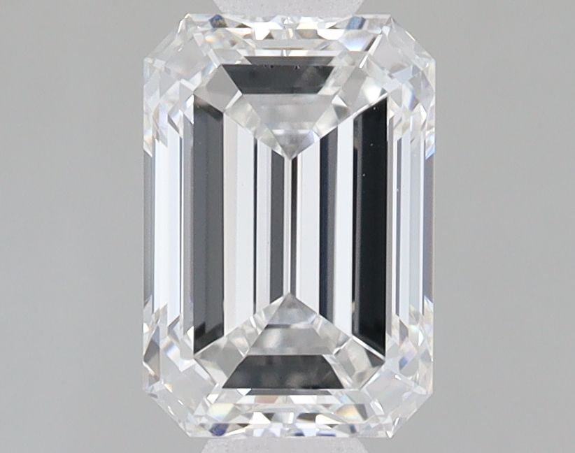 1.56 ct. emerald Lab Grown Diamond front image