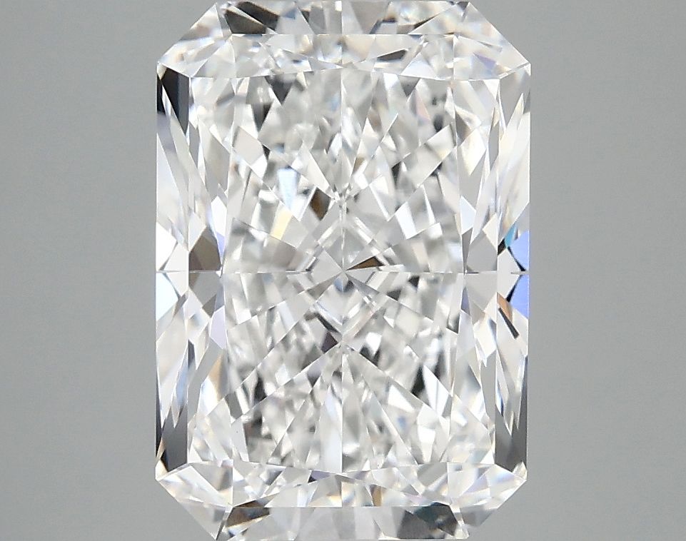 4.05 ct. radiant Lab Grown Diamond front image