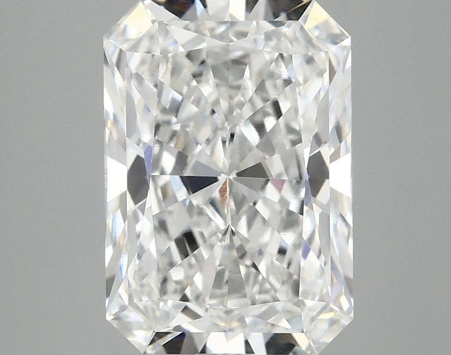 3.09 ct. radiant Lab Grown Diamond front image