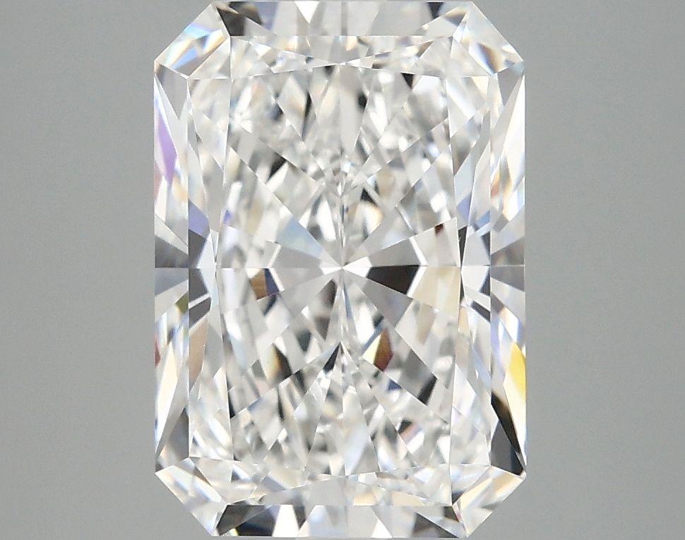 4.19 ct. radiant Lab Grown Diamond front image
