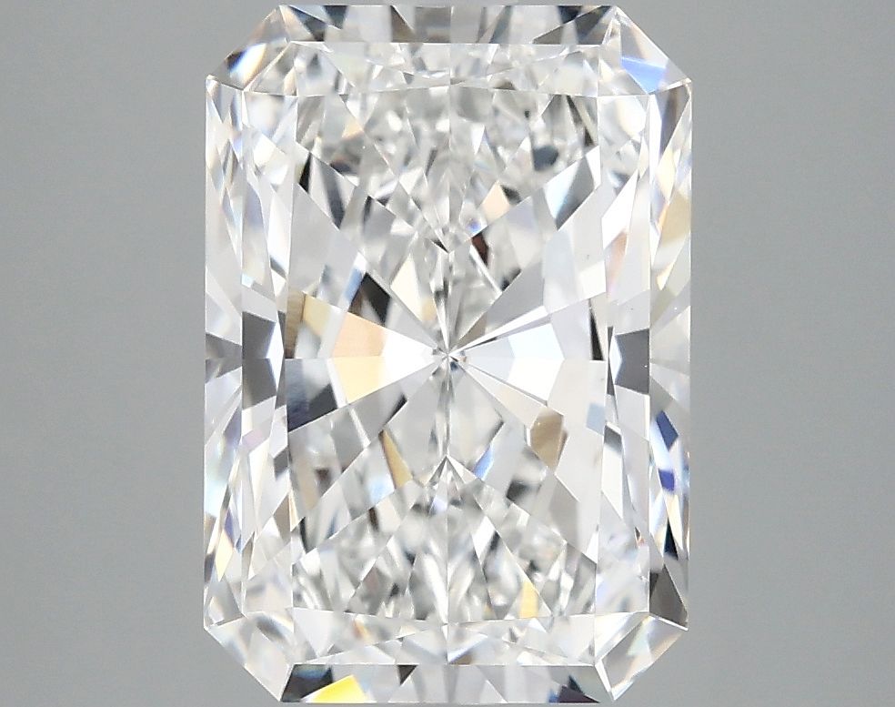 4.02 ct. radiant Lab Grown Diamond front image