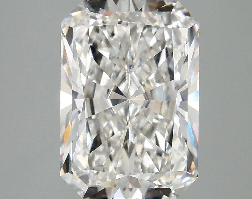 3.05 ct. radiant Lab Grown Diamond front image