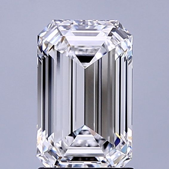 1.86 ct. emerald Lab Grown Diamond front image