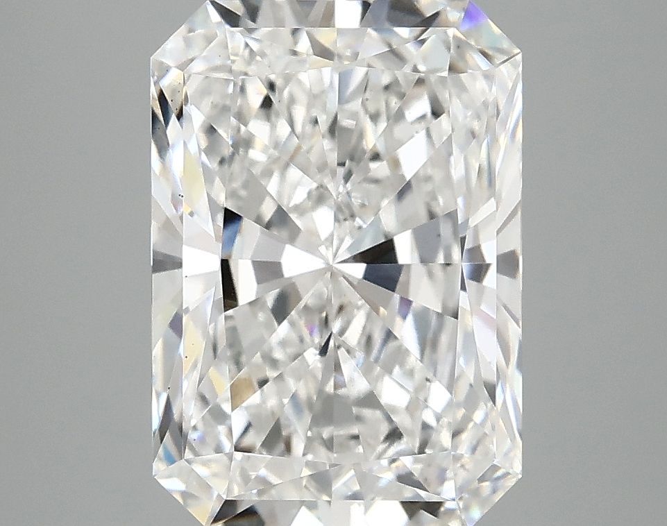 4.10 ct. radiant Lab Grown Diamond front image
