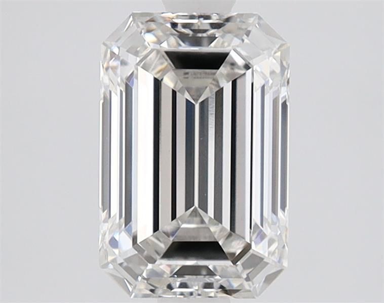 1.54 ct. emerald Lab Grown Diamond front image