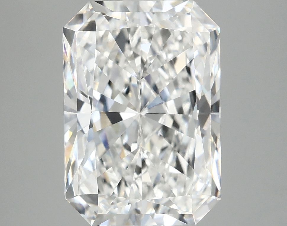 4.19 ct. radiant Lab Grown Diamond front image