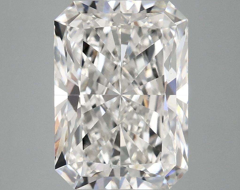 4.84 ct. radiant Lab Grown Diamond front image
