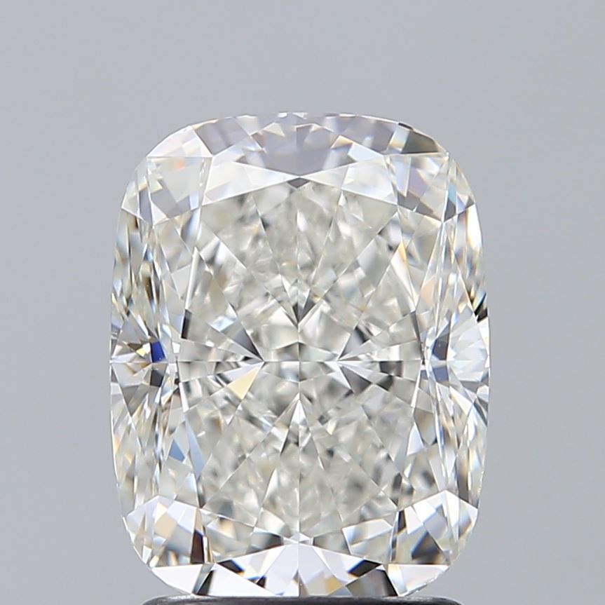 2.02 ct Cushion Brilliant diamond