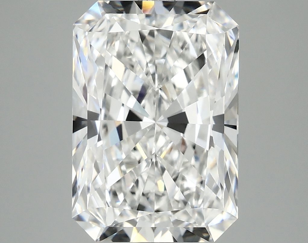 4.08 ct. radiant Lab Grown Diamond front image