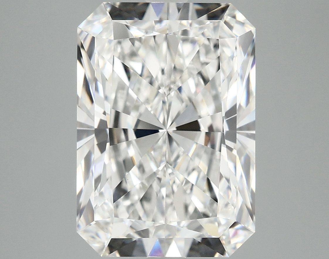 5.08 ct. radiant Lab Grown Diamond front image