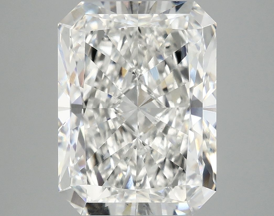 4.94 ct. radiant Lab Grown Diamond front image