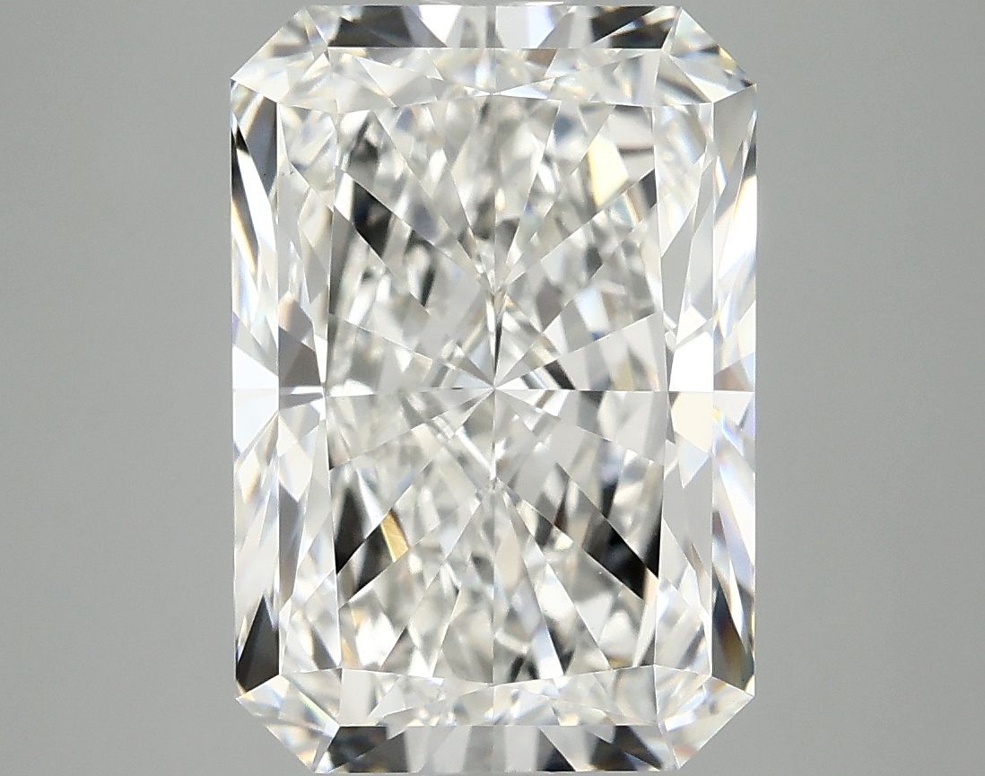 4.66 ct. radiant Lab Grown Diamond front image