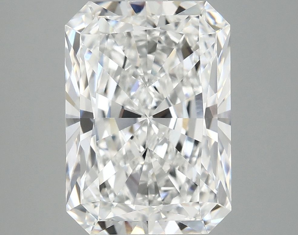 4.14 ct. radiant Lab Grown Diamond front image