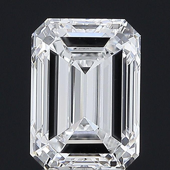 4.06 ct. emerald Lab Grown Diamond front image
