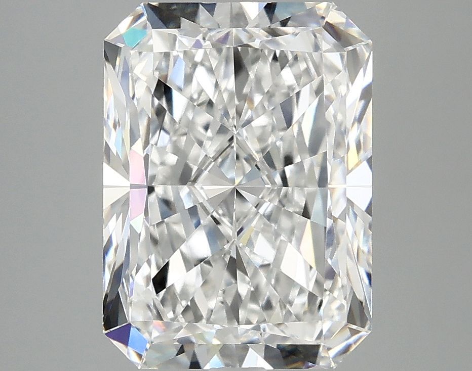 3.95 ct. radiant Lab Grown Diamond front image