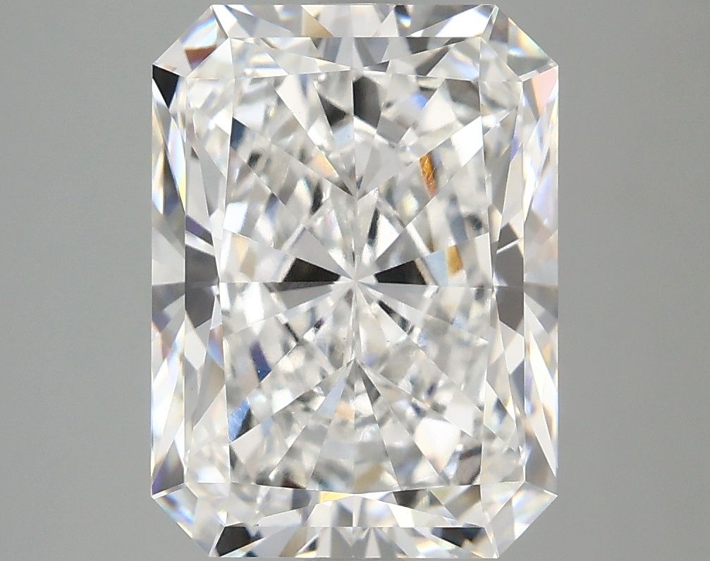 5.05 ct. radiant Lab Grown Diamond front image