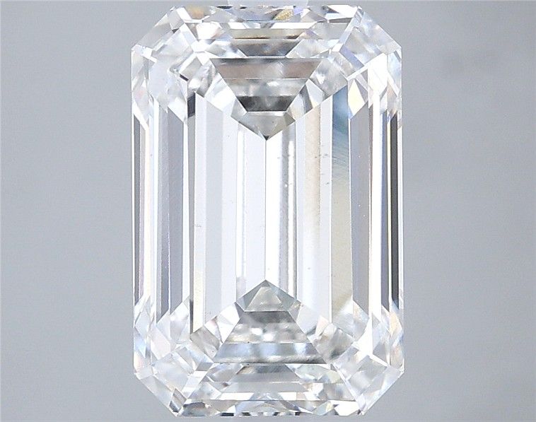 3.85 ct. emerald Lab Grown Diamond front image