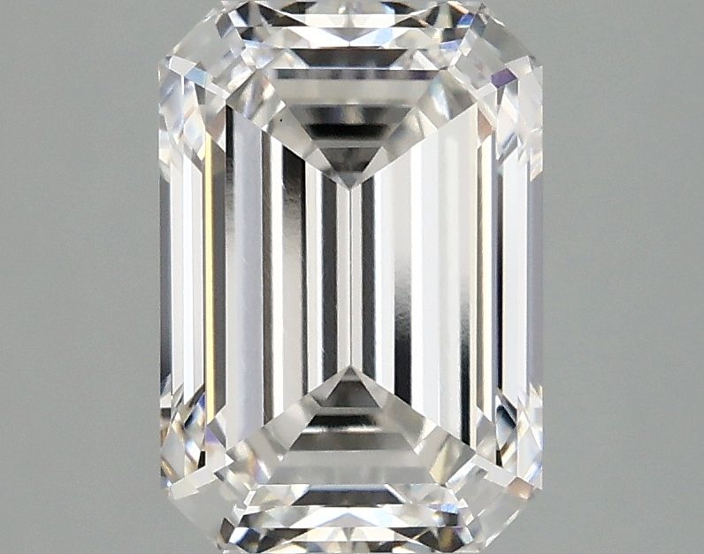 2.56 ct. emerald Lab Grown Diamond front image