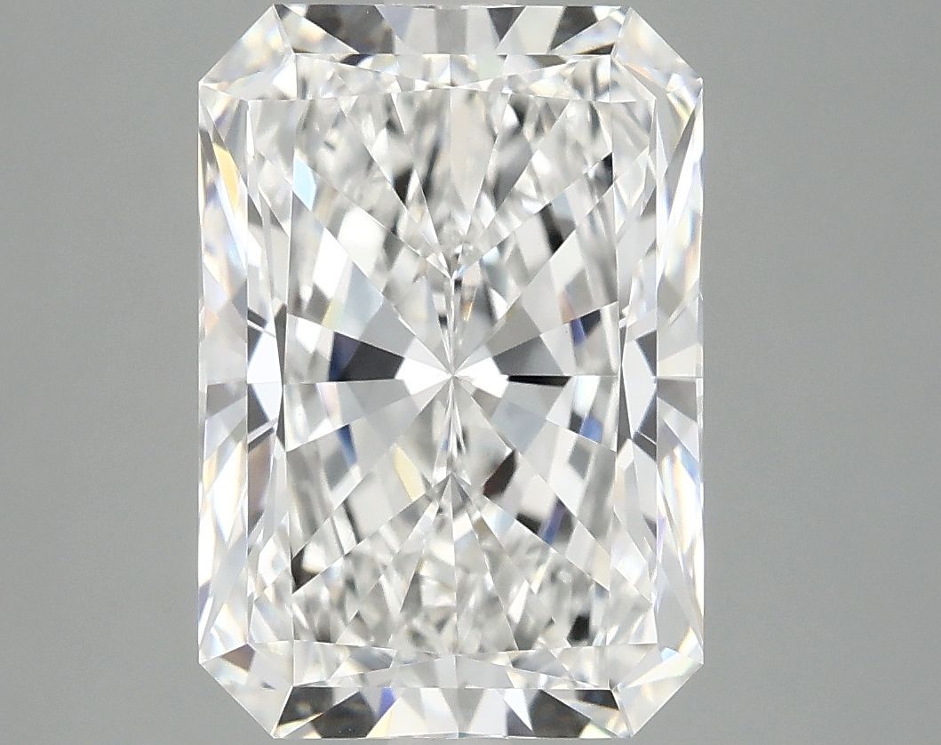 4.18 ct. radiant Lab Grown Diamond front image