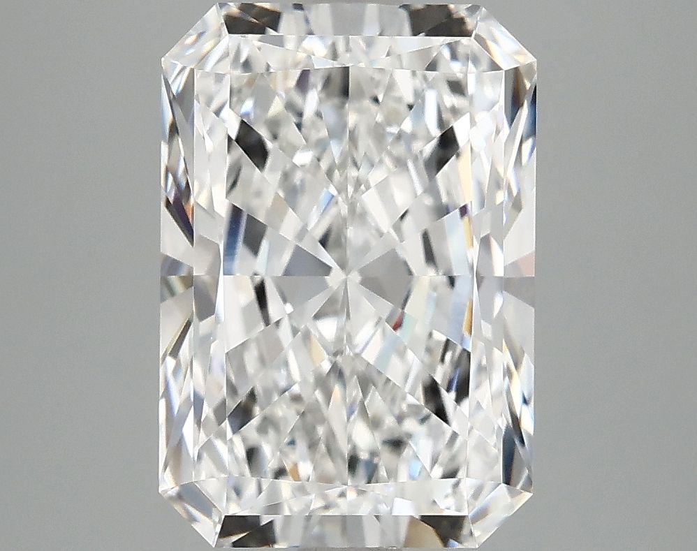4.02 ct. radiant Lab Grown Diamond front image