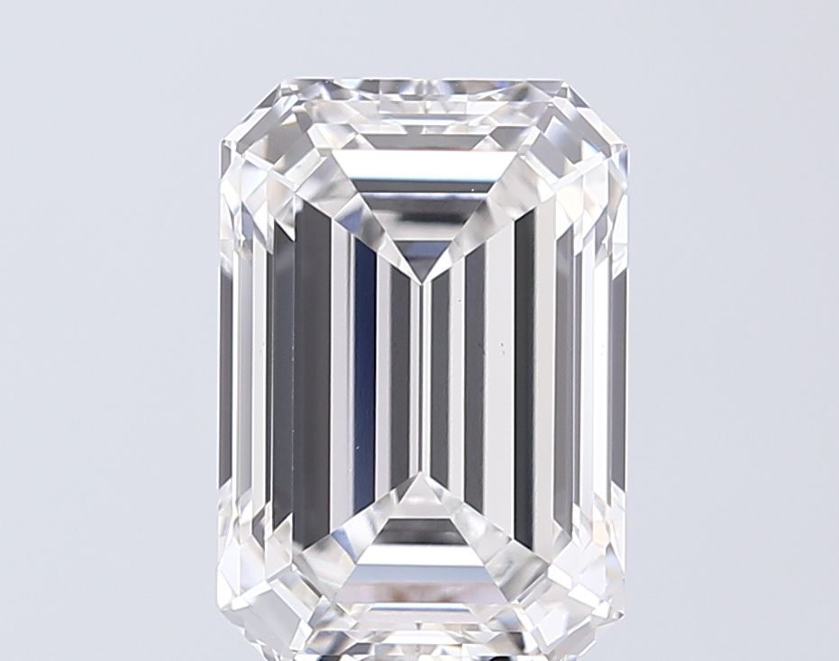 5.04 ct. emerald Lab Grown Diamond front image