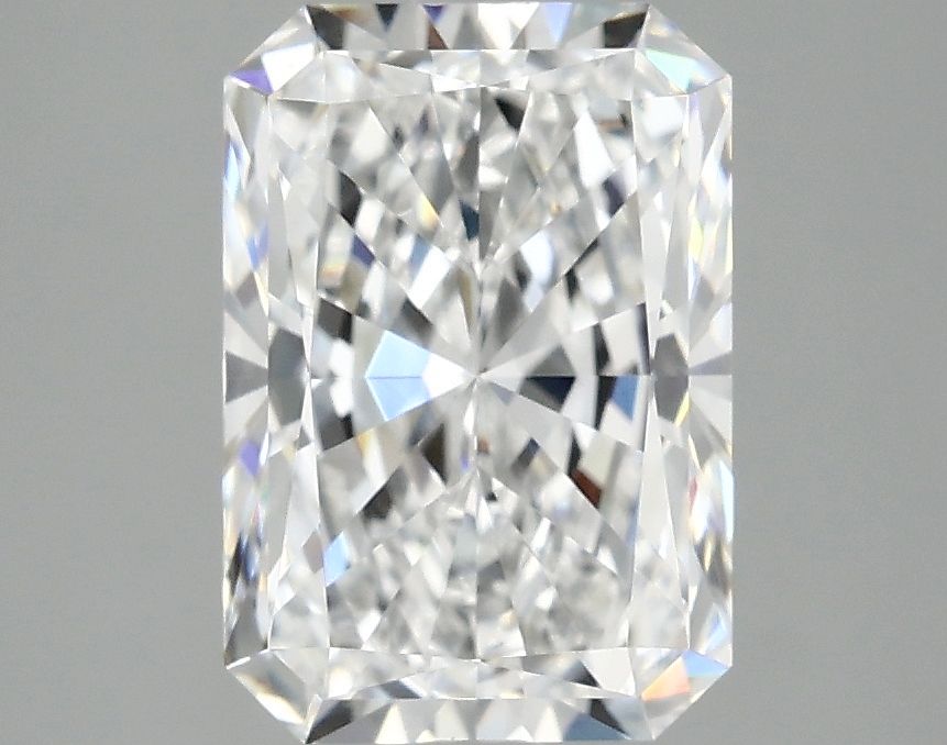 2.59 ct. radiant Lab Grown Diamond front image