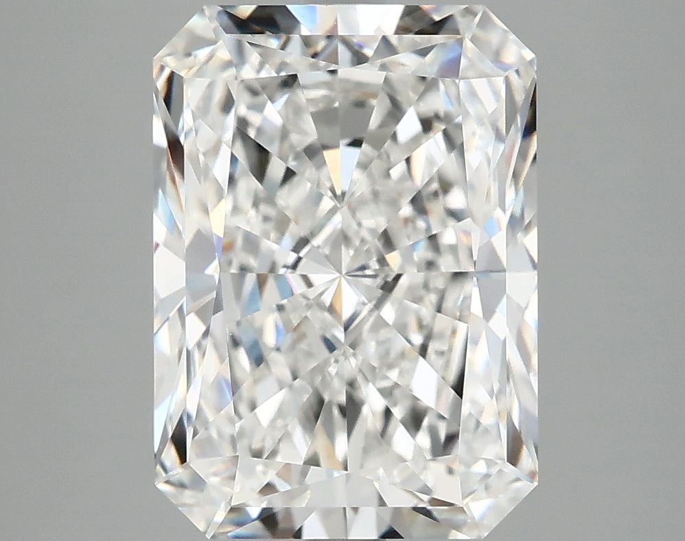 5.06 ct. radiant Lab Grown Diamond front image