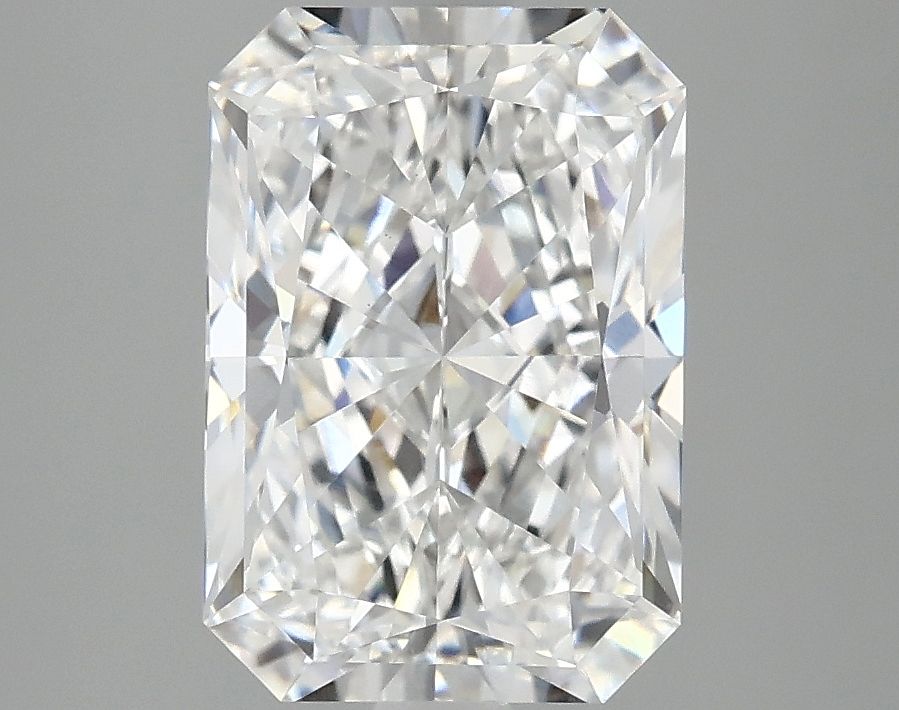 2.97 ct. radiant Lab Grown Diamond front image