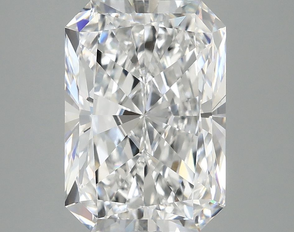3.96 ct. radiant Lab Grown Diamond front image