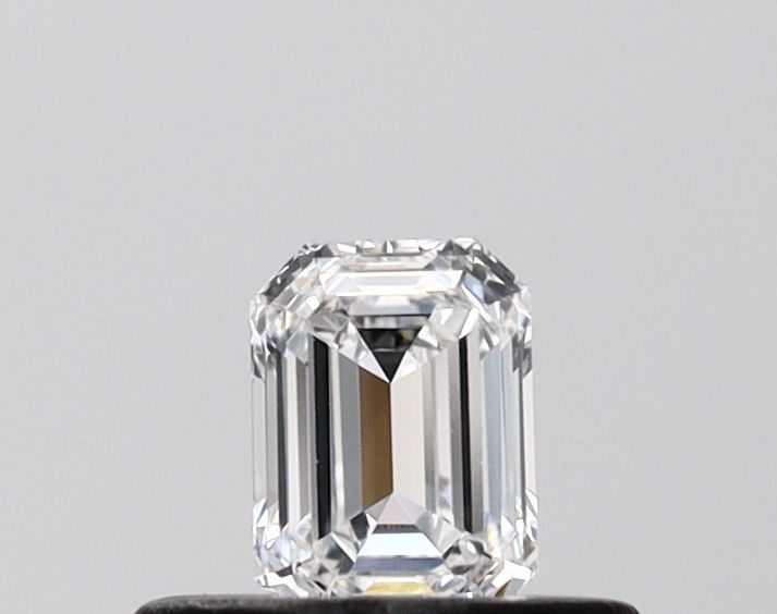 0.31 ct Emerald lab_grown_diamond