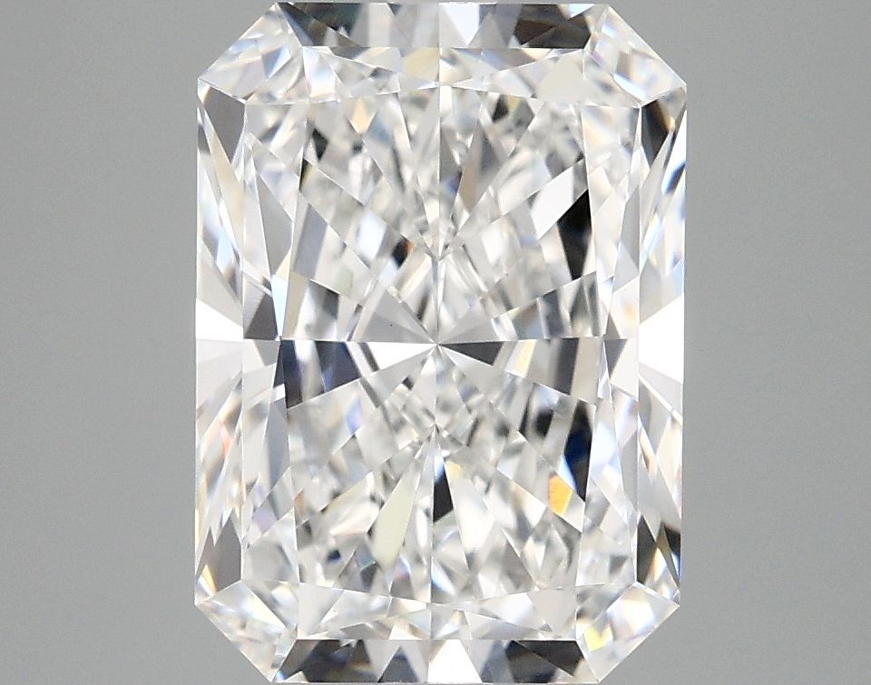 3.89 ct. radiant Lab Grown Diamond front image