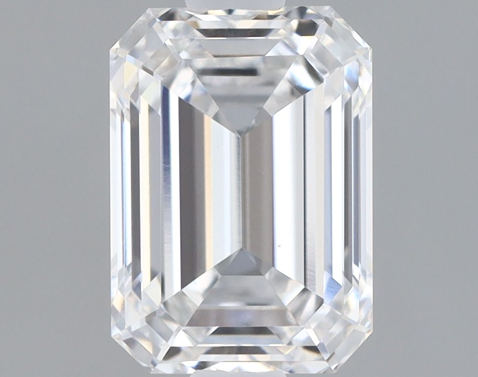 1.33 ct. emerald Lab Grown Diamond front image
