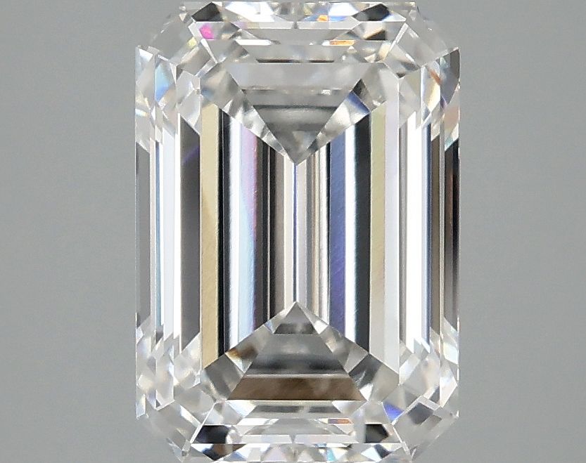 3.10 ct. emerald Lab Grown Diamond front image