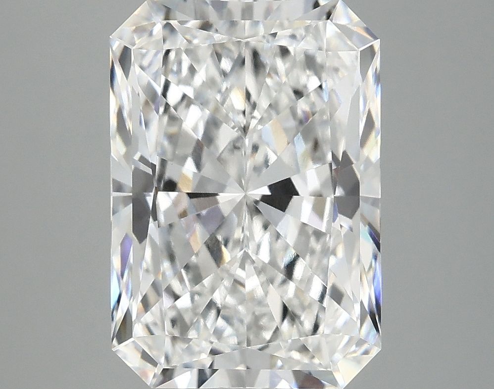 4.15 ct. radiant Lab Grown Diamond front image