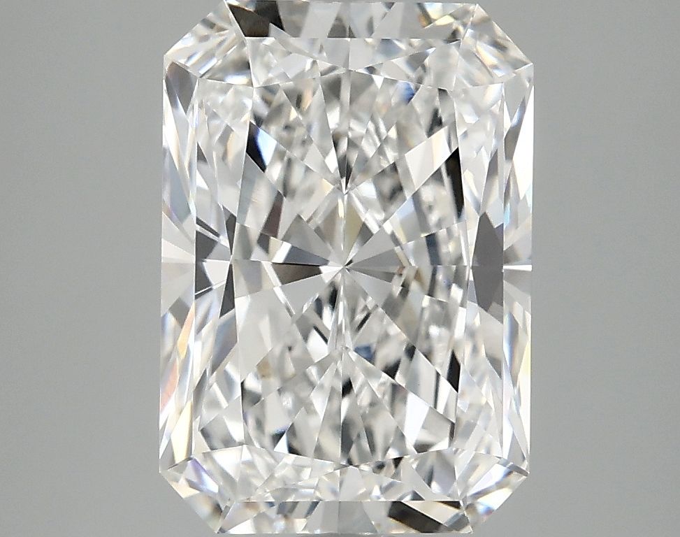 4.10 ct. radiant Lab Grown Diamond front image